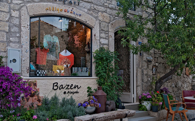 Alaçatı'nın farkı 'Bazen'