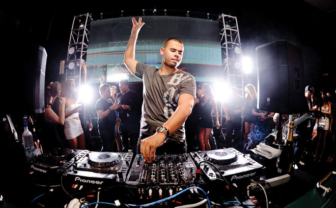 Dünyanın en iyi DJ'leri İstanbul'da!
