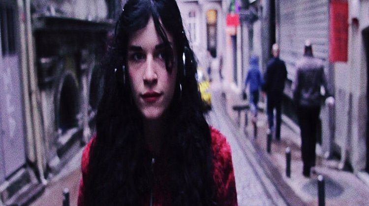 Kıvılcım Ural'a mahalle baskısı