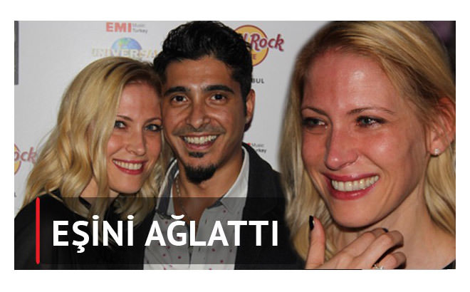 Eşini dakikalarca ağlattı