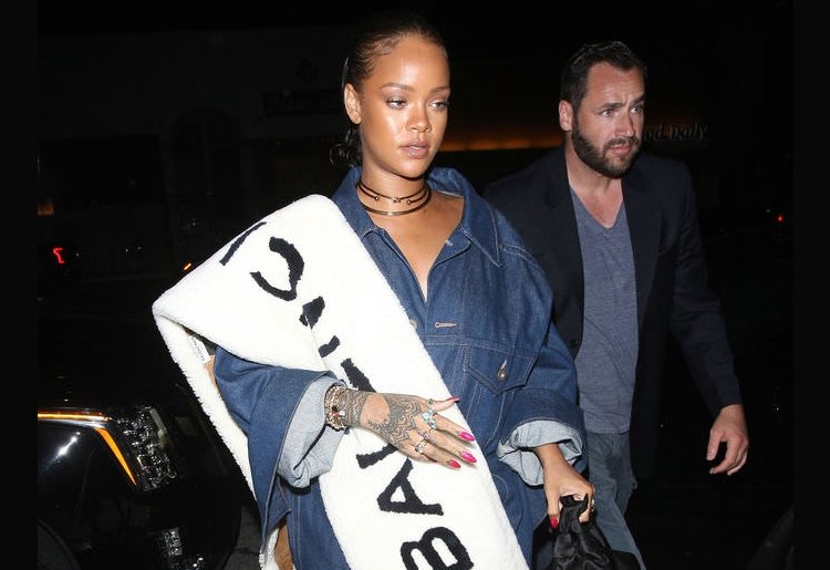 Rihanna'nın sokak stili