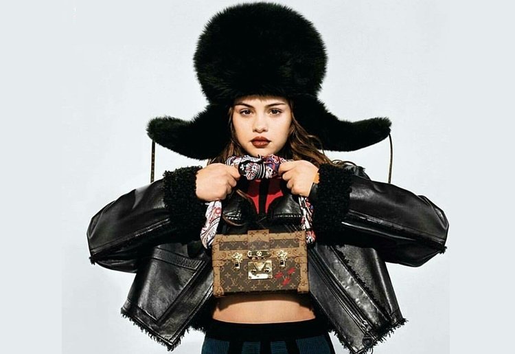 Louis Vuitton'un yeni yüzü Selena Gomez oldu