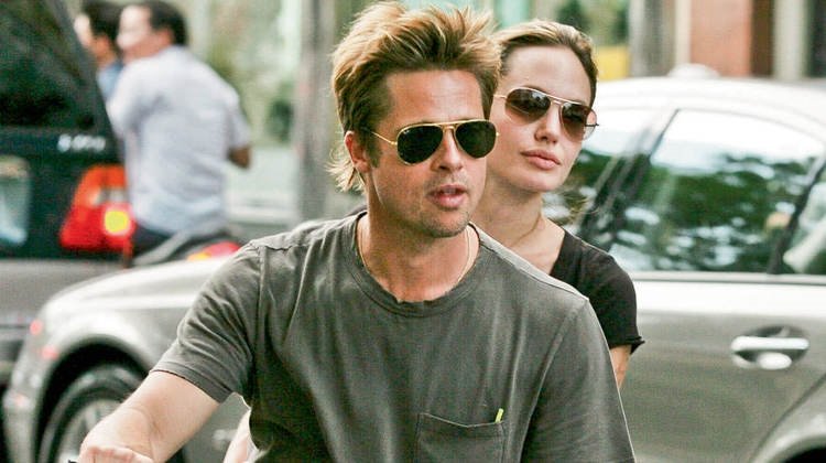 Trafikten bunalan Scooter’a atlıyor