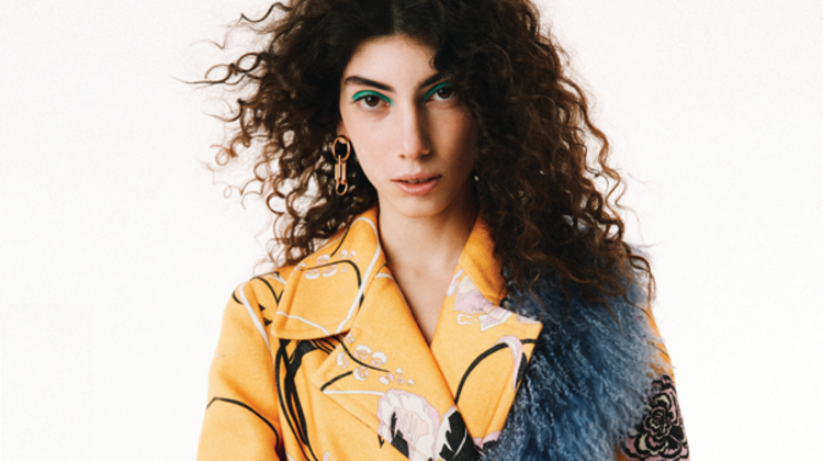 Her şey gerçeklik için