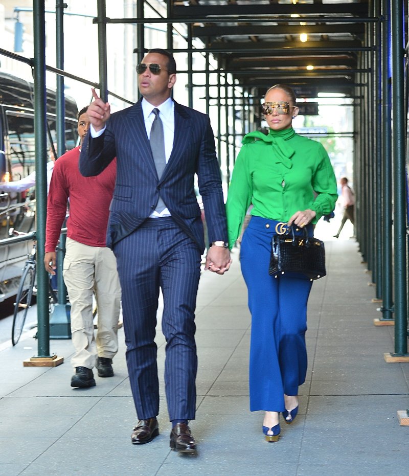 Jennifer Lopez ve Alex Rodriguez'in toplantı şıklığı