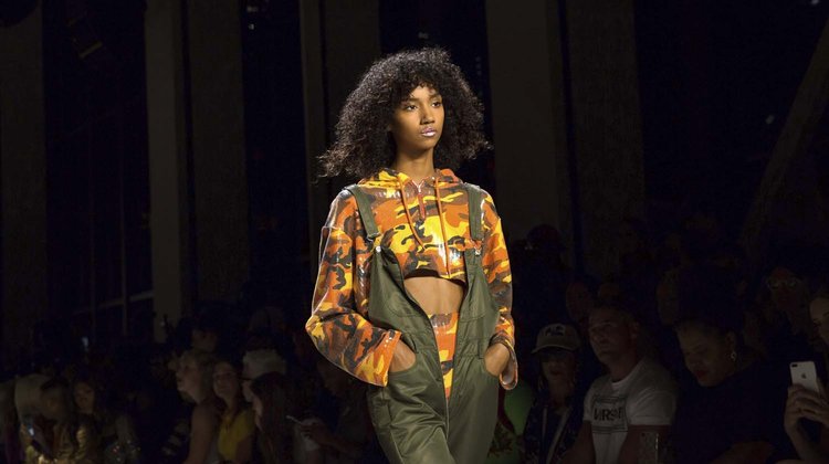 Jeremy Scott 2019 İlkbahar/Yaz koleksiyonu
