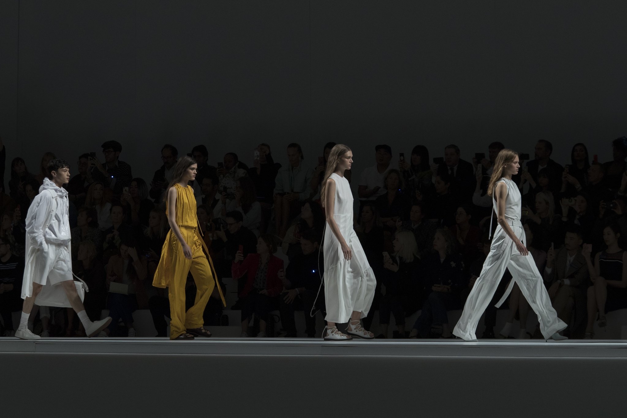 Hugo Boss İlkbahar 2019