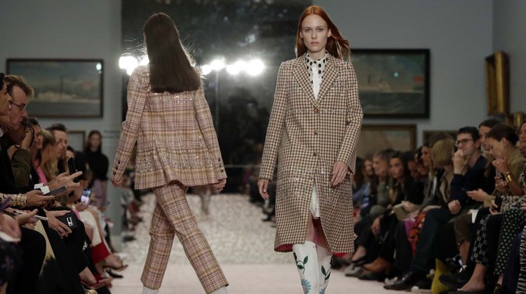 Carolina Herrera 2019 İlkbahar/Yaz defilesi