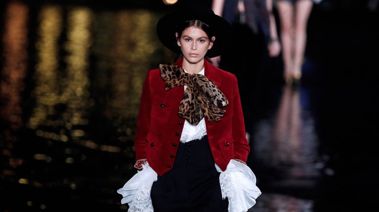 Saint Laurent 2019 İlkbahar/Yaz koleksiyonu
