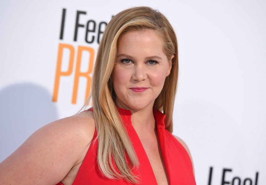 Amy Schumer ilk çocuğuna hamile!