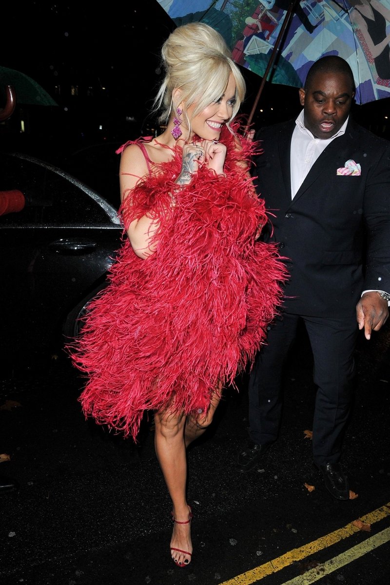 Rita Ora'nın tercihi Dilara Fındıkoğlu!