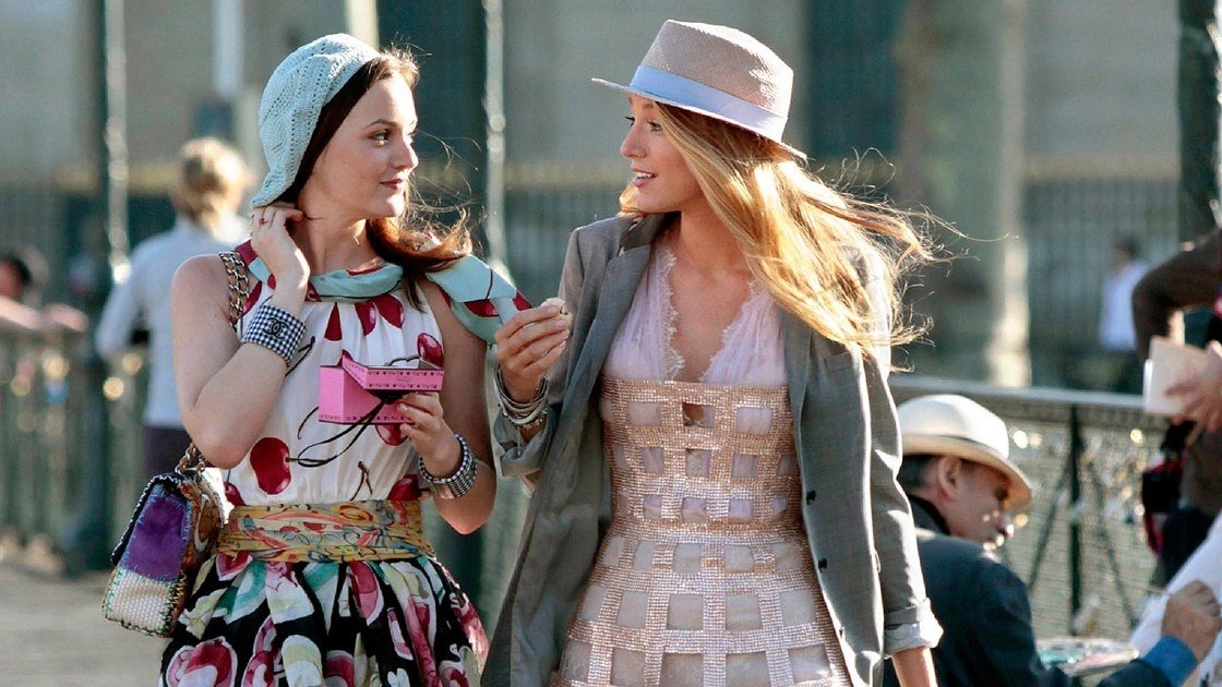 Gossip Girl geri dönüyor!