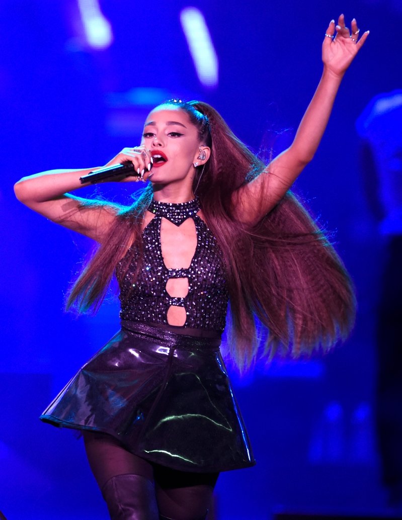 Ariana Grande'den Grammy'ye tepki!