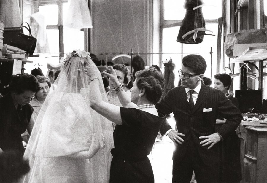 Karl Lagerfeld'e saygı duruşu