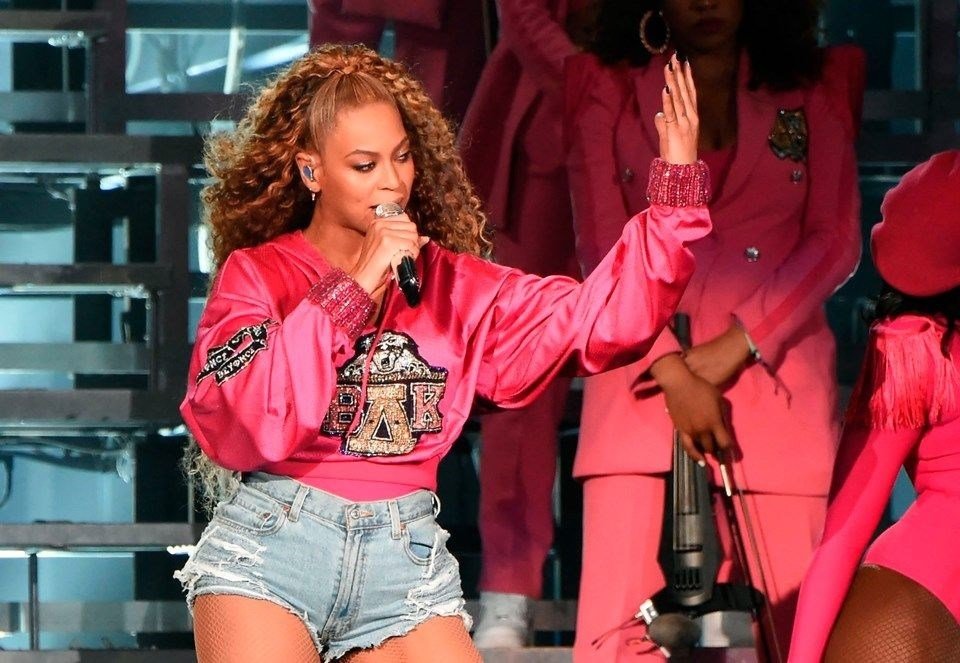 Beyonce'nin Coachella sahnesinden albüm ve belgesel çıktı