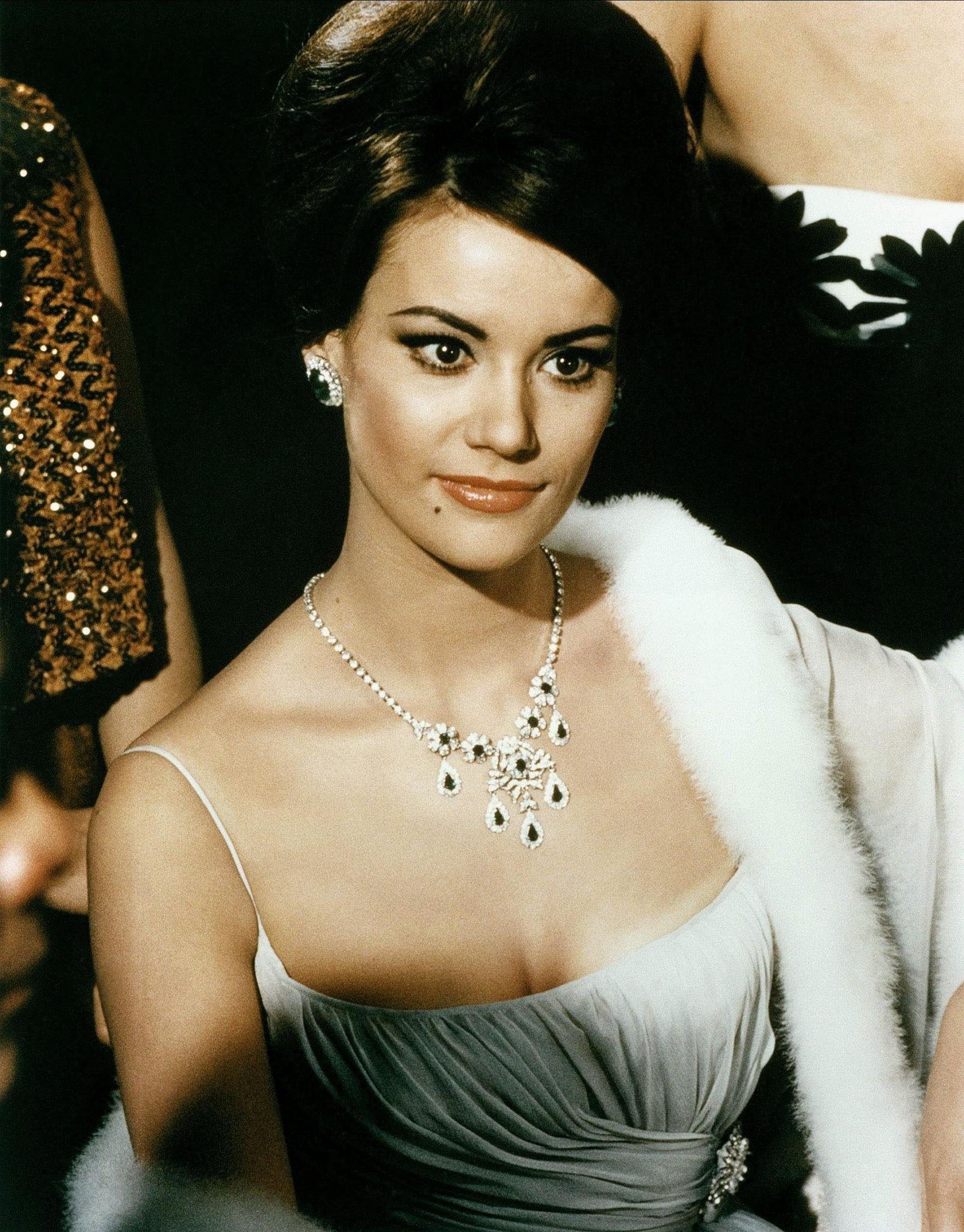 'Bond kızı' Claudine Auger hayatını kaybetti