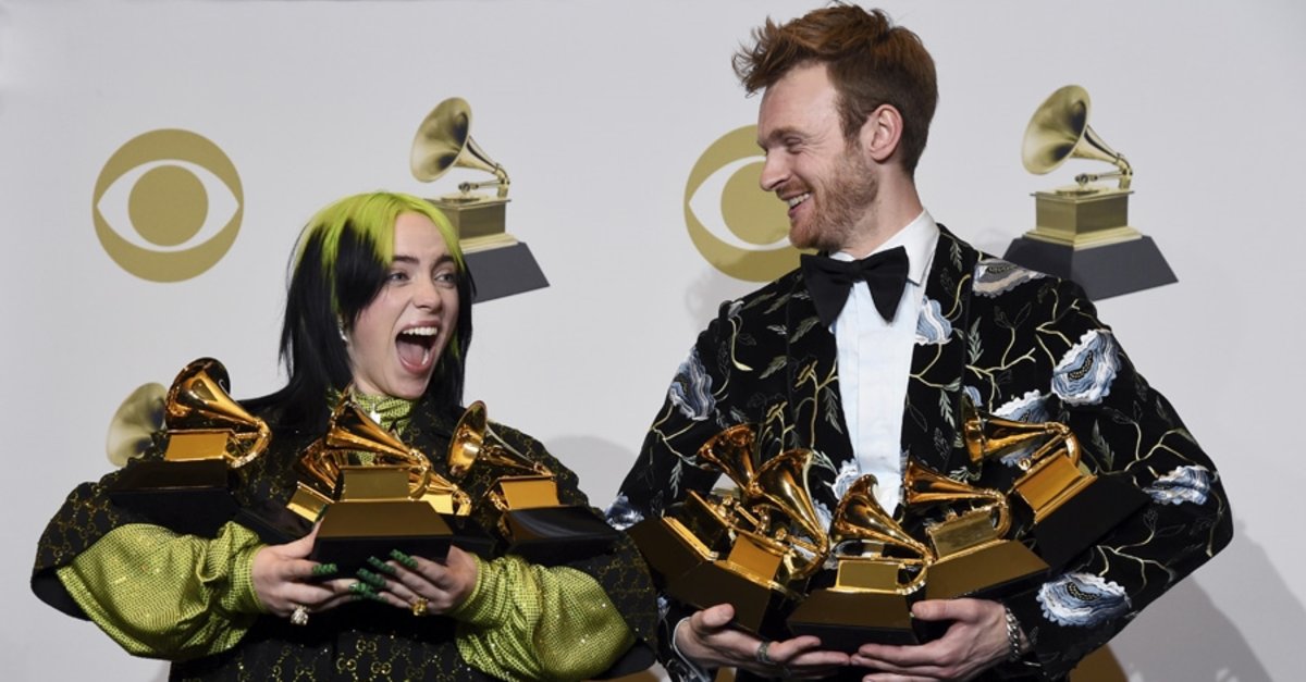 Billie Eilish ve Finneas'ın Gucci mücevherleri