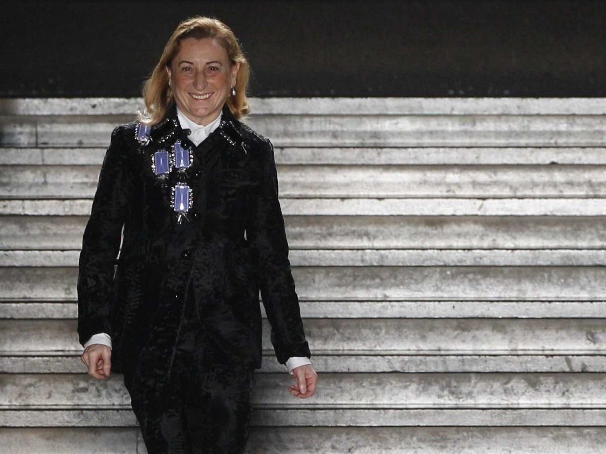 Miuccia Prada ve ekibi hassasiyet eğitimi alacak