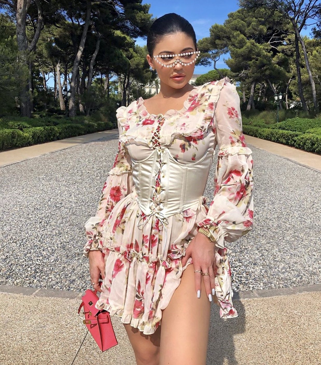 Kylie Jenner'dan corona ile mücadele bağışı