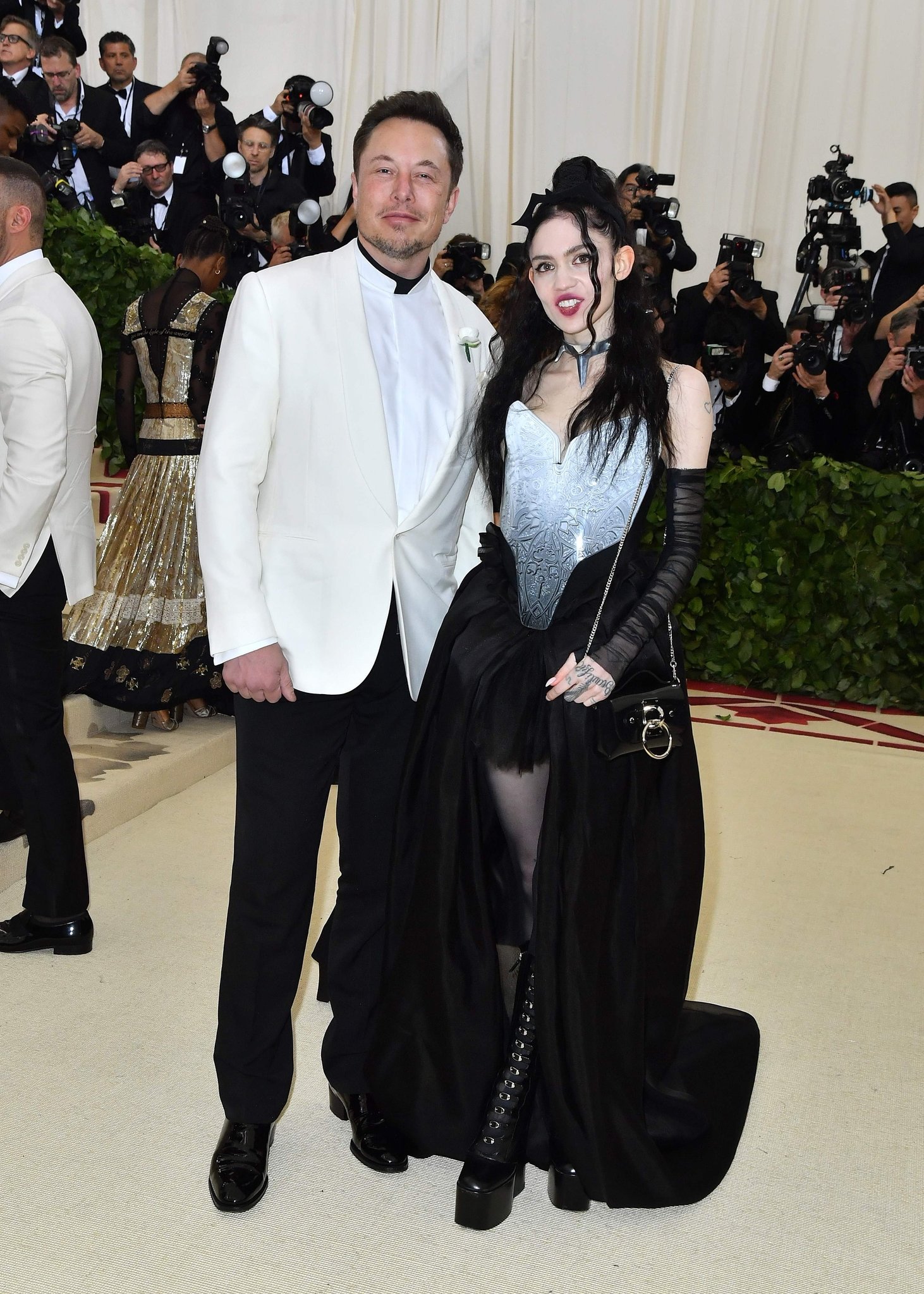 Elon Musk ve Grimes bebeklerinin adını değiştirdi