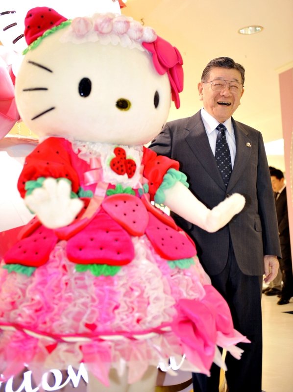 Hello Kitty'nin yaratıcısı Shintaro Tsuji görevi bırakıyor