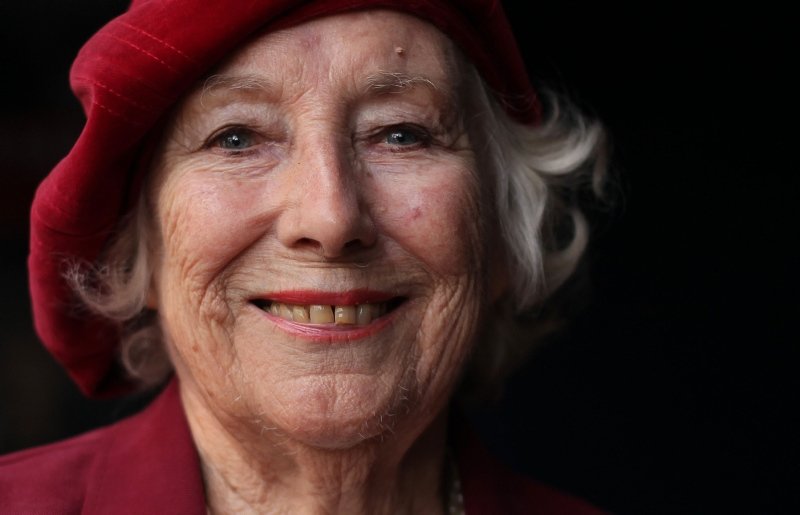 Dame Vera Lynn 103 yaşında hayatını kaybetti