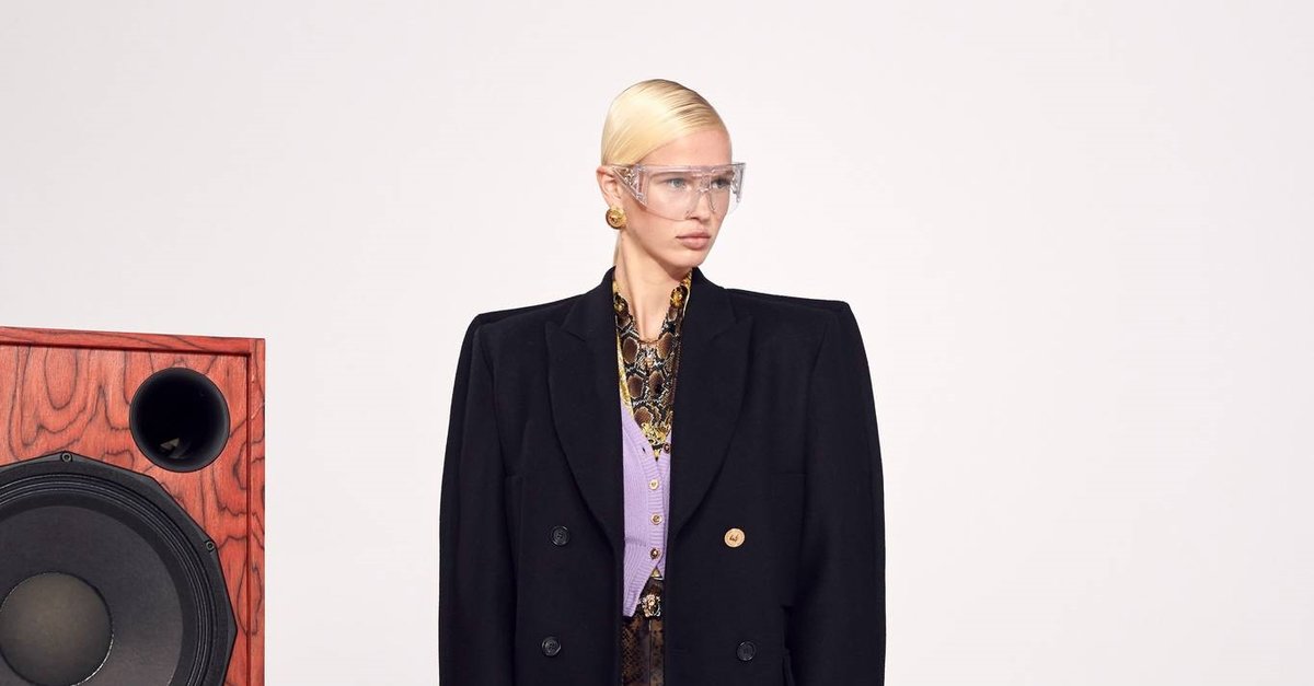 Versace Resort koleksiyonu: Flash 2021