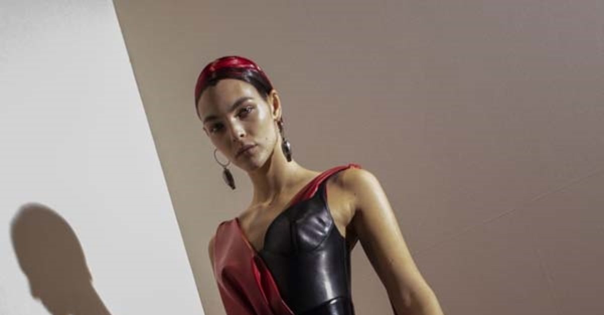 Alexander McQueen Story Shoulder Bag