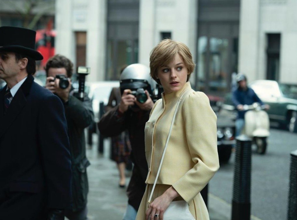 Emma Corrin: Yeni Nesil Diana