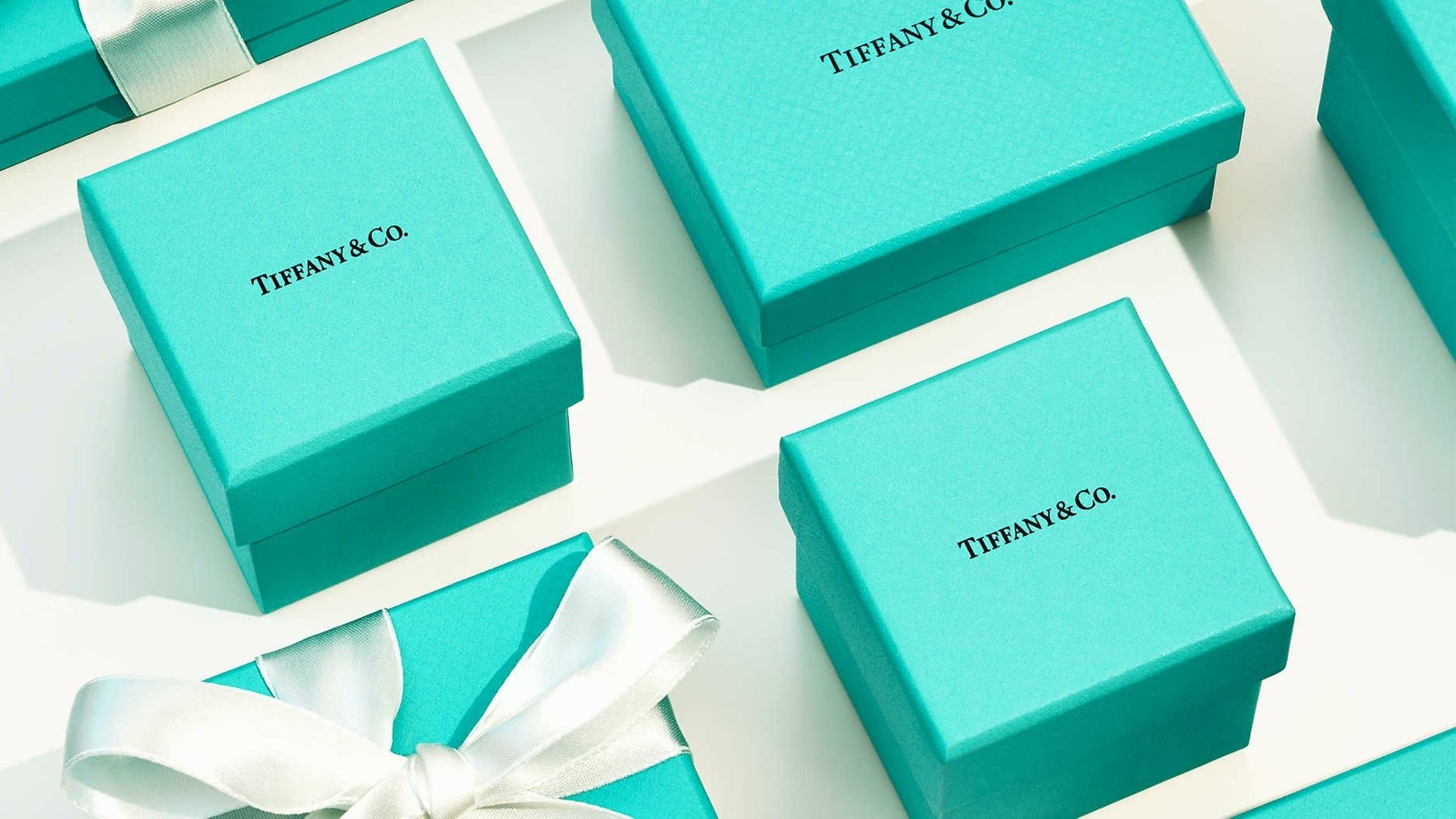 LVMH, Tiffany and Co.'nun Satın Alımını Tamamladı