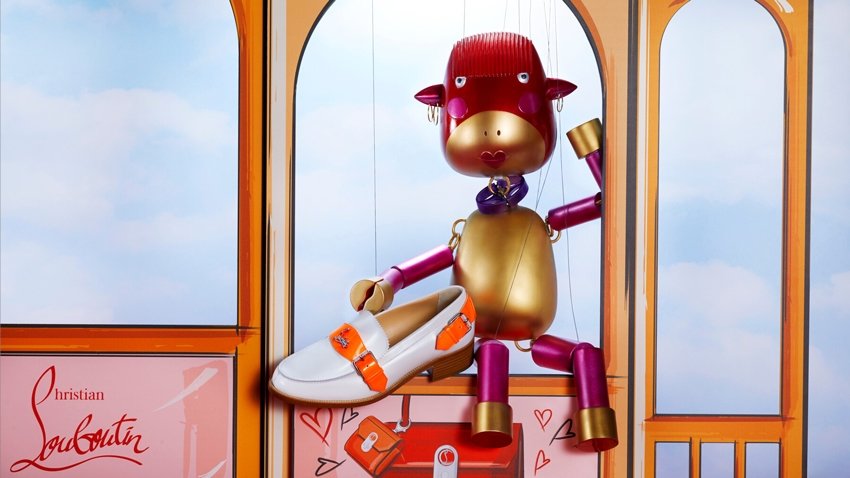 Christian Louboutin Çin Yeni Yılını Stil ile Karşılıyor