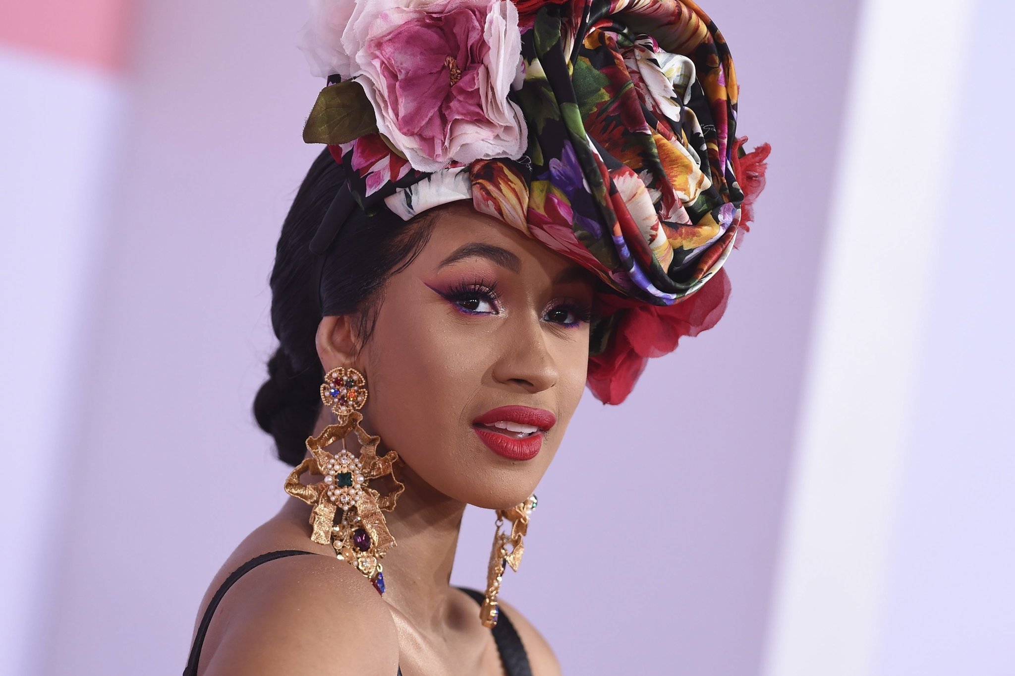 Cardi B'den Moda Endüstrisine Eleştiri