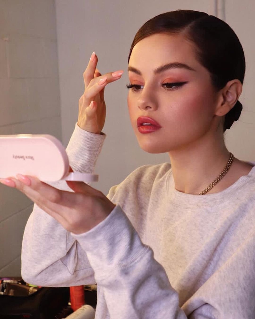 Selena Gomez'in Rare Beauty'si Küreselleşiyor