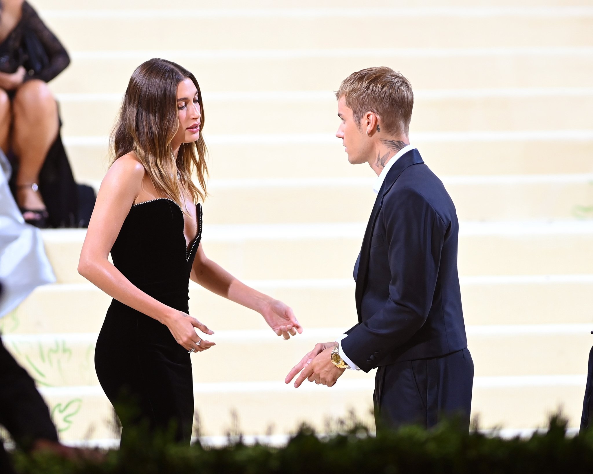 Hailey Bieber Justin Bieber'ın Depresyon Sürecinde Yaşadıklarını Anlattı