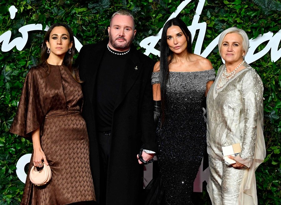 İngiliz Moda Ödülleri 2021'in Kazananları