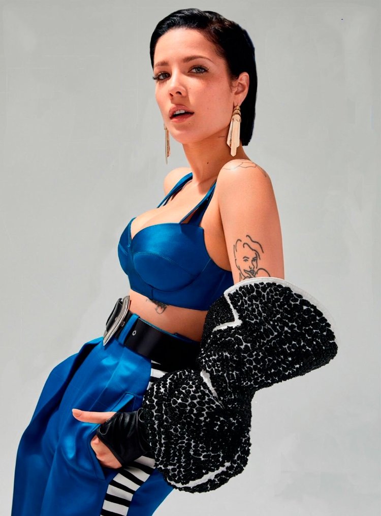 Halsey Oğlu Ender'in Son Halini Paylaştı