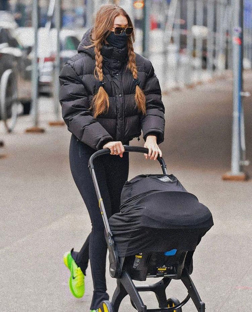 Gigi Hadid'in Kızı Khai'nin Tarzına Yakın Bakış