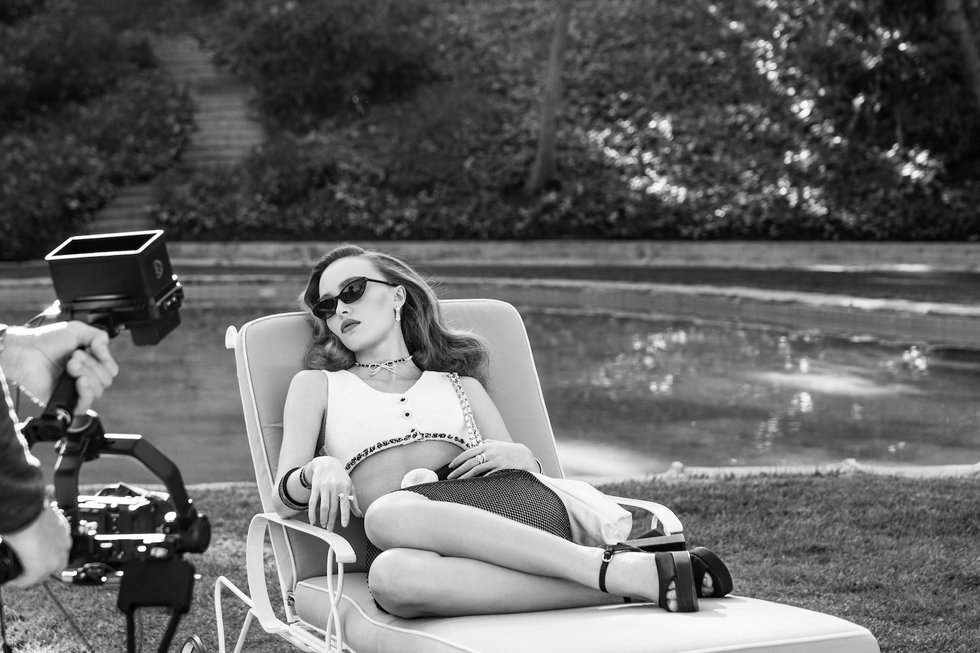 Lily-Rose Depp, Chanel'in İlkbahar 2022 Kampanyasının Yüzü Oldu