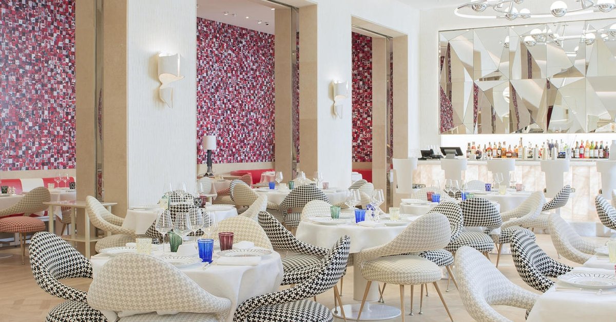 Monsieur Dior Restoranı Paris'te Açıldı