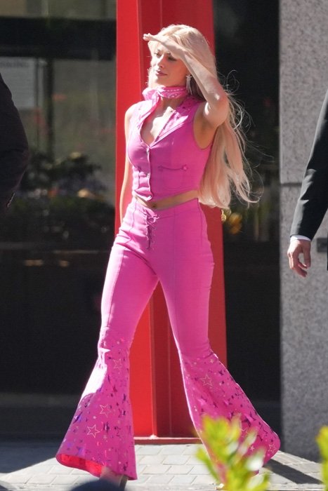 Margot Robbie ve Ryan Gosling "Barbie" Setinde Görüntülendi