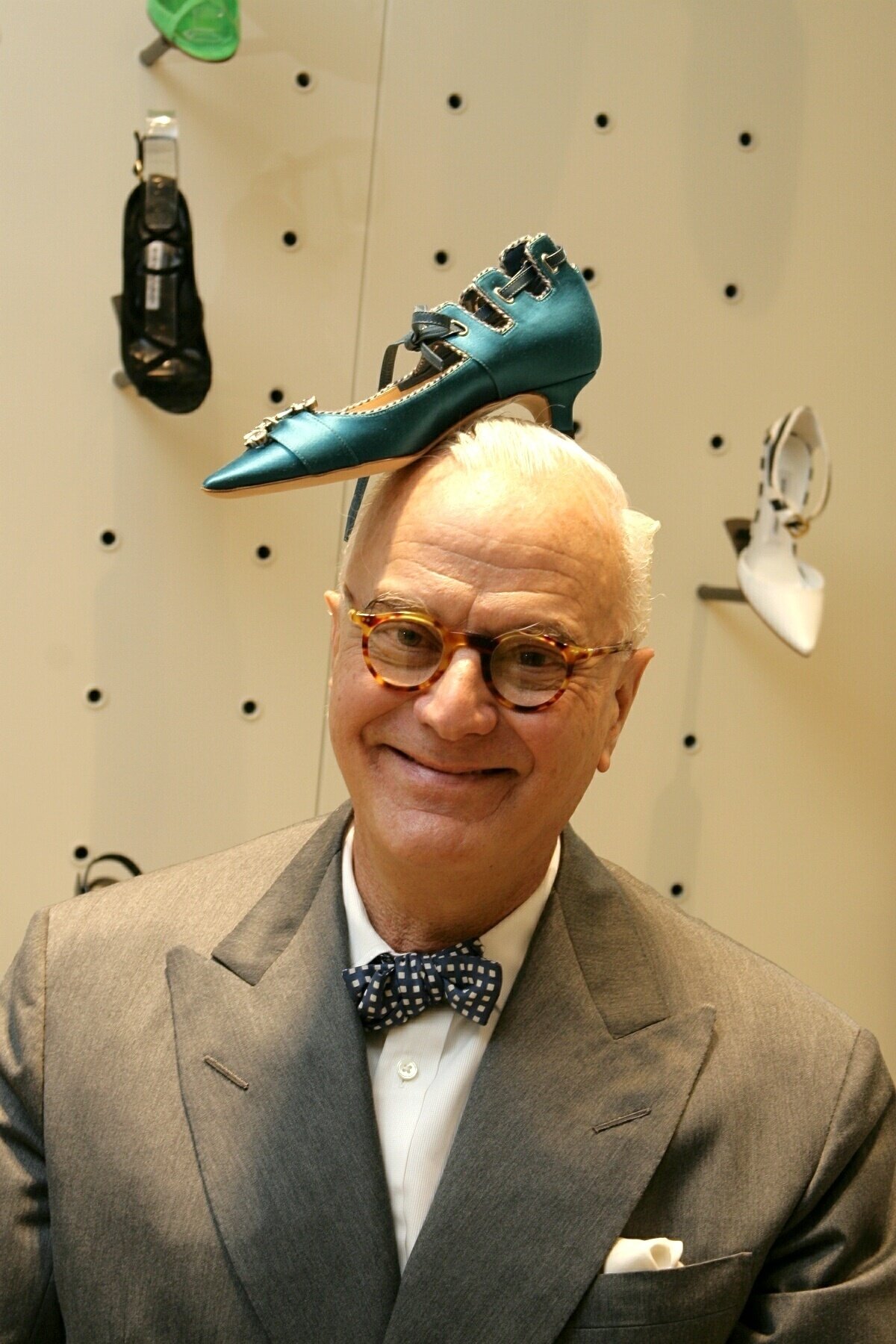 Manolo Blahnik Çin'deki Ticari Marka Anlaşmazlığını Kazandı
