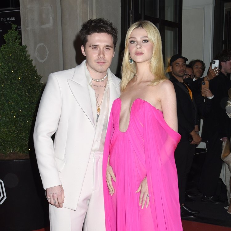 Nicola Peltz, Victoria Beckham ile İlişkisini Anlattı