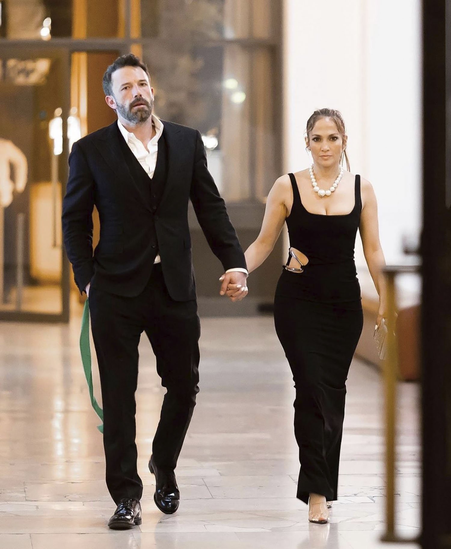 Jennifer Lopez Gösteriye Ara mı Veriyor?