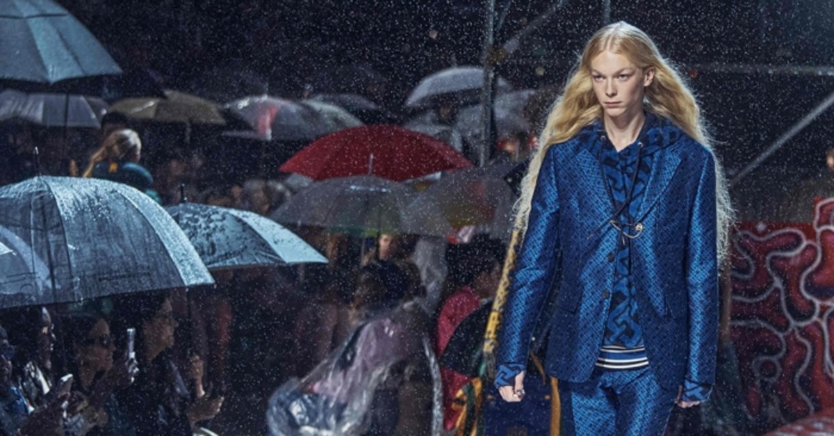 Hilfiger'ın Andy Warhol'dan İlham Aldığı Şov: Tommy Factory