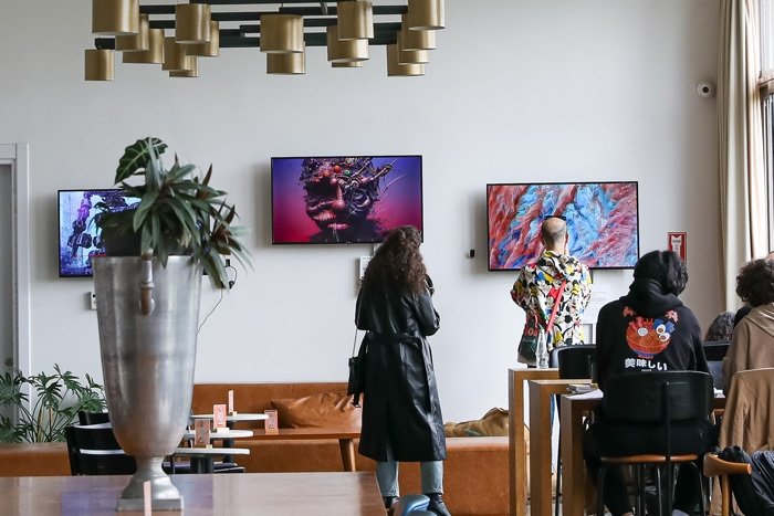 Yapay Zeka Odaklı Algoritmik Sanat Sergisi