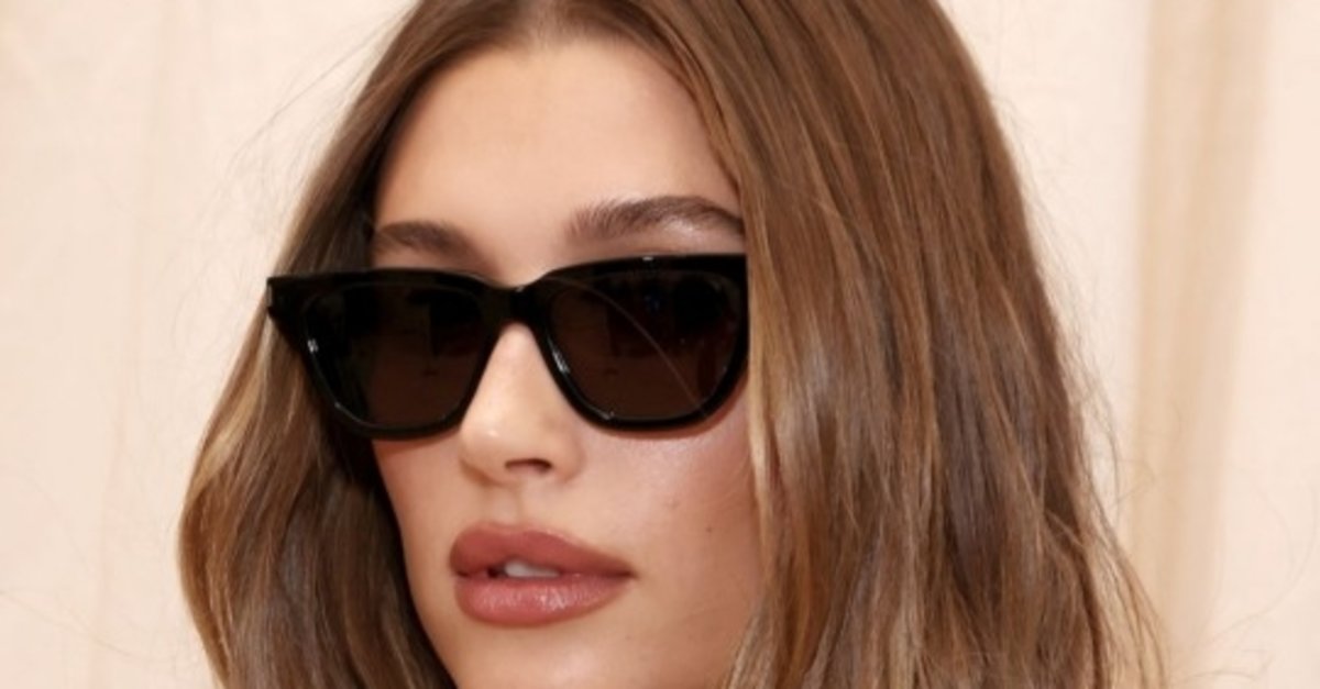 Ray-Ban İkonik Siluetini Kutluyor