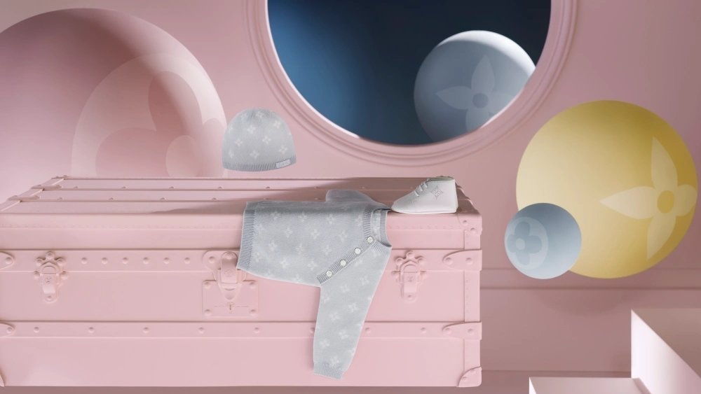 Louis Vuitton İlk Bebek Koleksiyonunu Piyasaya Sürüyor