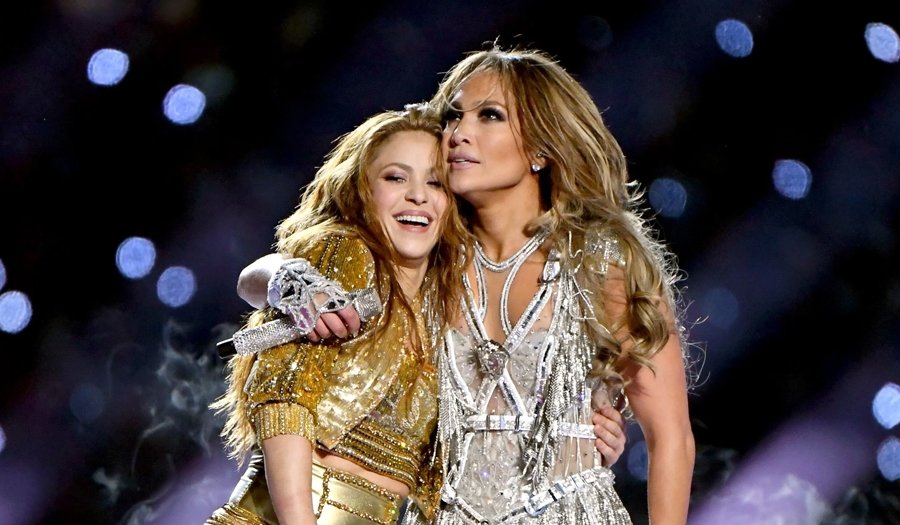 Asrın Felaketinde Dünyaca Ünlü İsimlerin Türkiye'ye Desteği Sürüyor