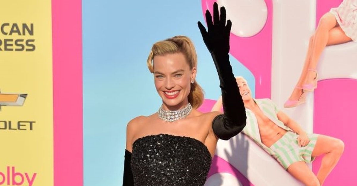 ‘’Barbie’’ Pembe halısında dünya prömiyerini gerçekleştirdi