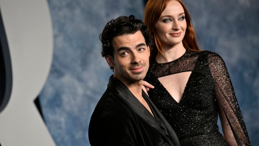 Joe Jonas ve Sophie Turner Boşanıyor